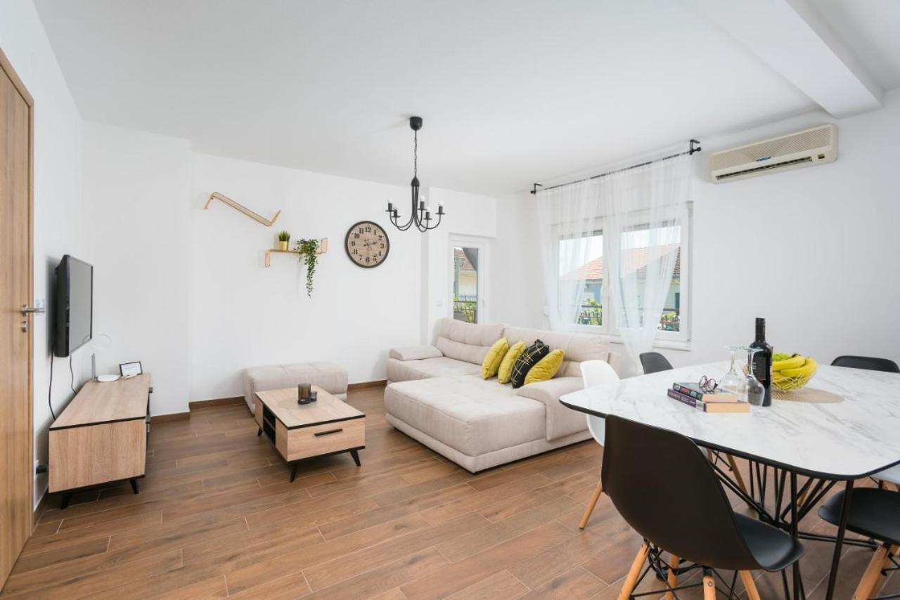 Apartman Regius White Τρογκίρ Δωμάτιο φωτογραφία