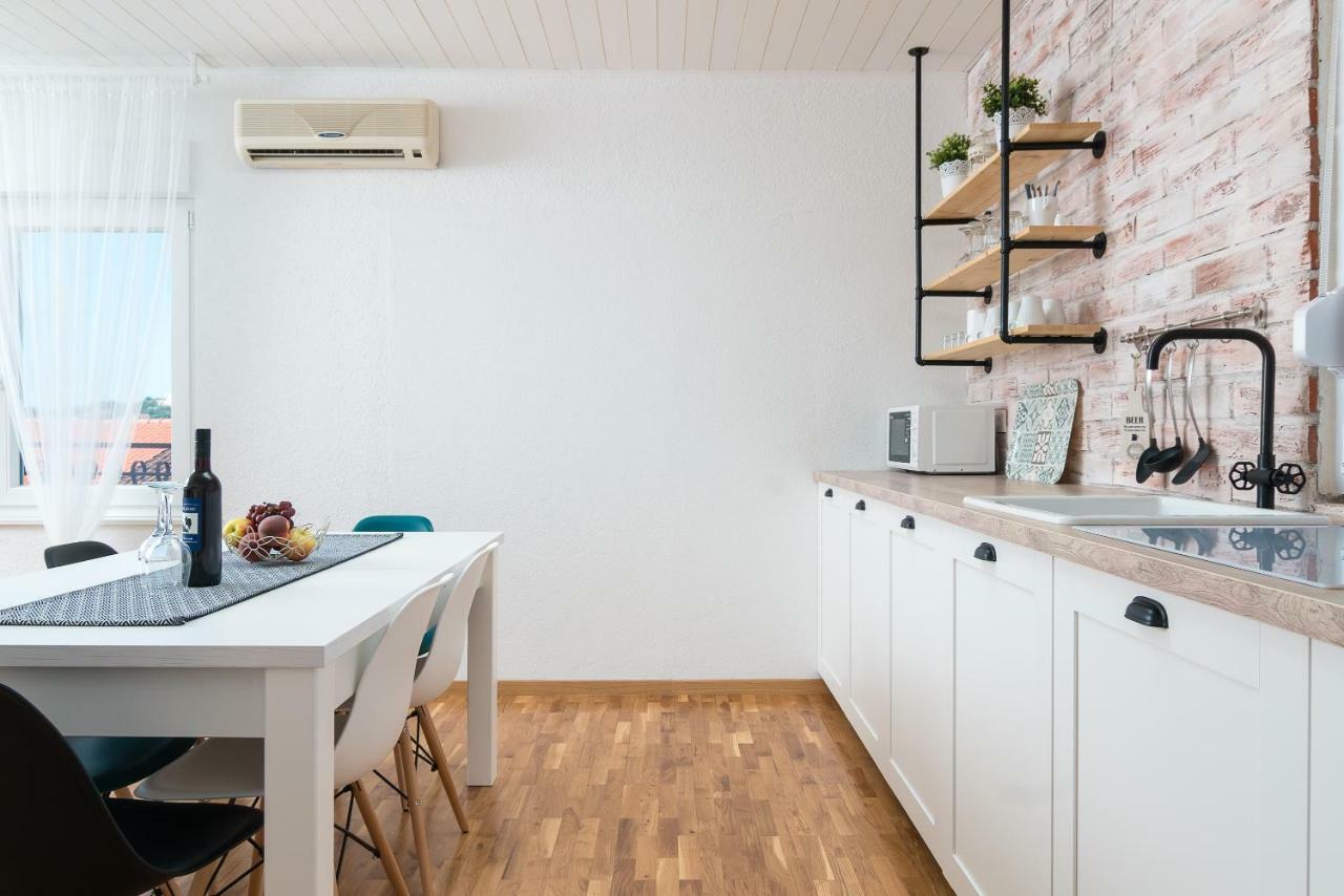Apartman Regius White Τρογκίρ Εξωτερικό φωτογραφία
