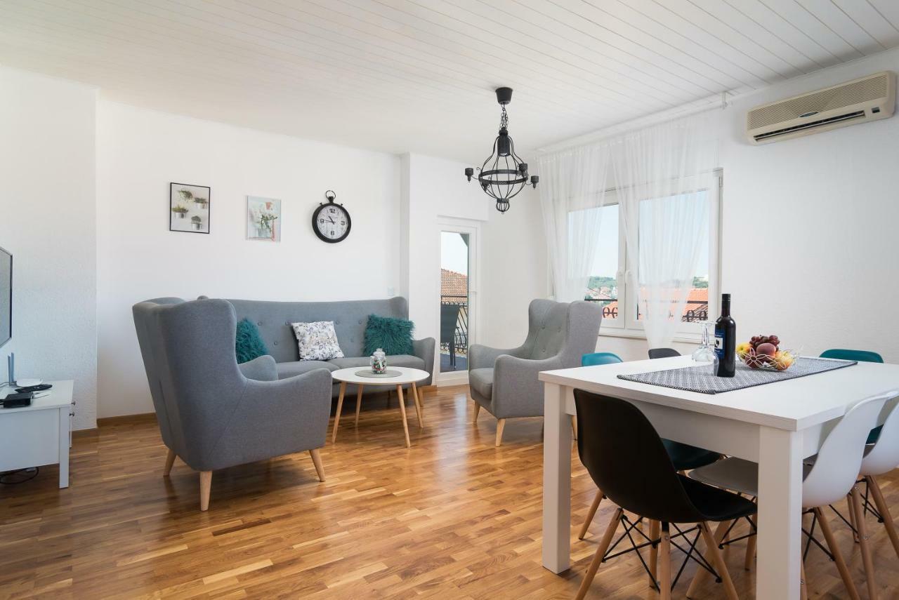 Apartman Regius White Τρογκίρ Εξωτερικό φωτογραφία